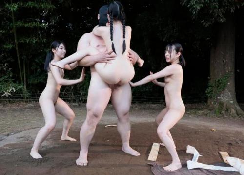 『強い漢になりたいんです！』気弱な巨漢男子が「チビちじょ相撲部」に弟子入りして罵倒と体罰でシゴかれまくりの猛稽古！