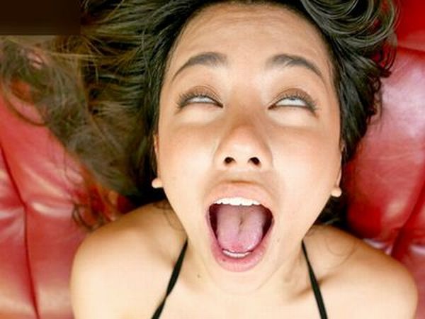 【ハード禁欲】スレンダー巨乳な美少女”黒ギャル”がイキ我慢ゲームでエロビッチ崩壊！発情MAXギャルが痙攣大量潮吹き絶頂♡