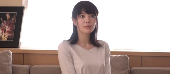 【ギャルSEX動画】「奥まで突いて感じさせて！」スリムボディのギャルが性欲バリバリま〇こにズブリと入れられて感電イキ！