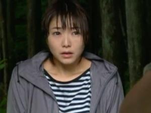 【ヘンリー塚本】「強姦されてから死にたい…」犯され願望を持ったキ●ガイ女！雨の日、山道で突っ立っていると1台のトラックが