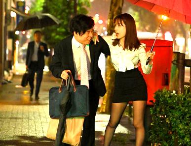 ＜奥田咲！＞「酔っちゃたね…♡」普段は真面目な人妻上司！ 酔うとビッチでホテルでエロ行為発展シチャウゾ！