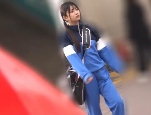 『お願します…せめて外に出してください』両手拘束で中出しされるまで一切抵抗できないの部活少女の絶望顔を楽しむ鬼畜レイプ