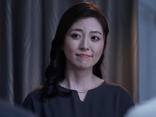 【木下凛々子】『明日迎えに行けないから一人で帰って来て』息子を迎えに行かず息子の親友を迎えに行き母がセックスしまくる