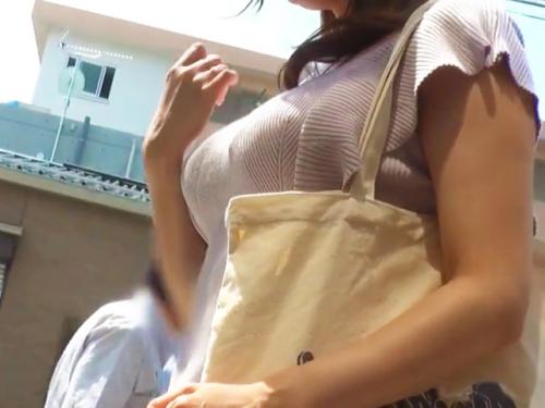 【素人ナンパ】マジックミラー号で美魔女を人妻ナンパ！「なんかエロい水着だし///」美巨乳＆寝取られ美熟女ナンパ【寝取り】