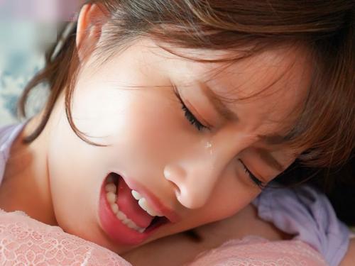 【閲覧注意】涙の拒絶も届かない…！結婚を控えた清楚な乙女が、ヤバすぎる男に奥まで 汚される絶望の中出しNTR劇VVVVVVVVV