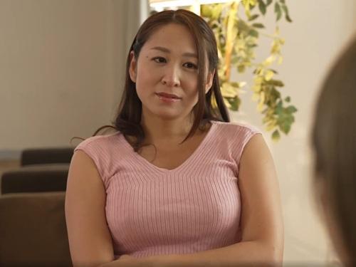 【佐久間楓】四十路で熟れてきた義母に欲情した婿がセックスしてしまうが熟した体に火が付いた義母の性欲が止まらなくなる