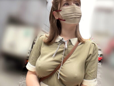 【乳首ポッチ散歩】ノーブラ美女の過激な誘惑！ 顔は清楚系なのに、エッチは超積極的！ デカパイで包み込む神パイズリに悶絶♡ 街中でも乳首立たせて、男を誘う淫乱さに興奮！