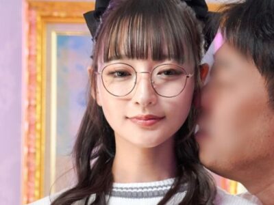 【風俗ロボとヤリ放題】無表情なスレンダー美少女ロボを好き放題に犯す！メガネが光るセクサロイドとのエッチな実験…ロボットなのに感じてる？謎の反応に興奮MAX！