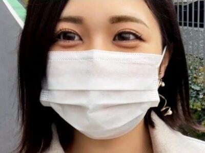 【素人娘のスケスケ騎乗位】 透け透け衣装でローションまみれ！ ぷるんぷるんの美乳が暴れまくる♡