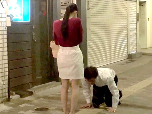 ＜土下座ナンパ＞19歳のエロ素人JDを口説き落としホテルに…ラップ素股で擦られ発情した羞恥まんこに中出し筆おろし＜童貞＞