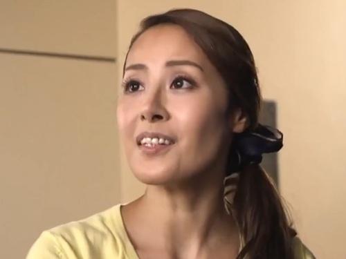 【森下美緒】風俗に行く金もない冴えないオジサン3人が以前の恨みを晴らすためと性欲処理の為に人妻をレ〇プしちゃう